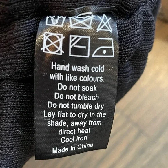 Lioness Black Stretchy Ruched Side Long Sleeve Black Dress Medium - Picture 8 of 10